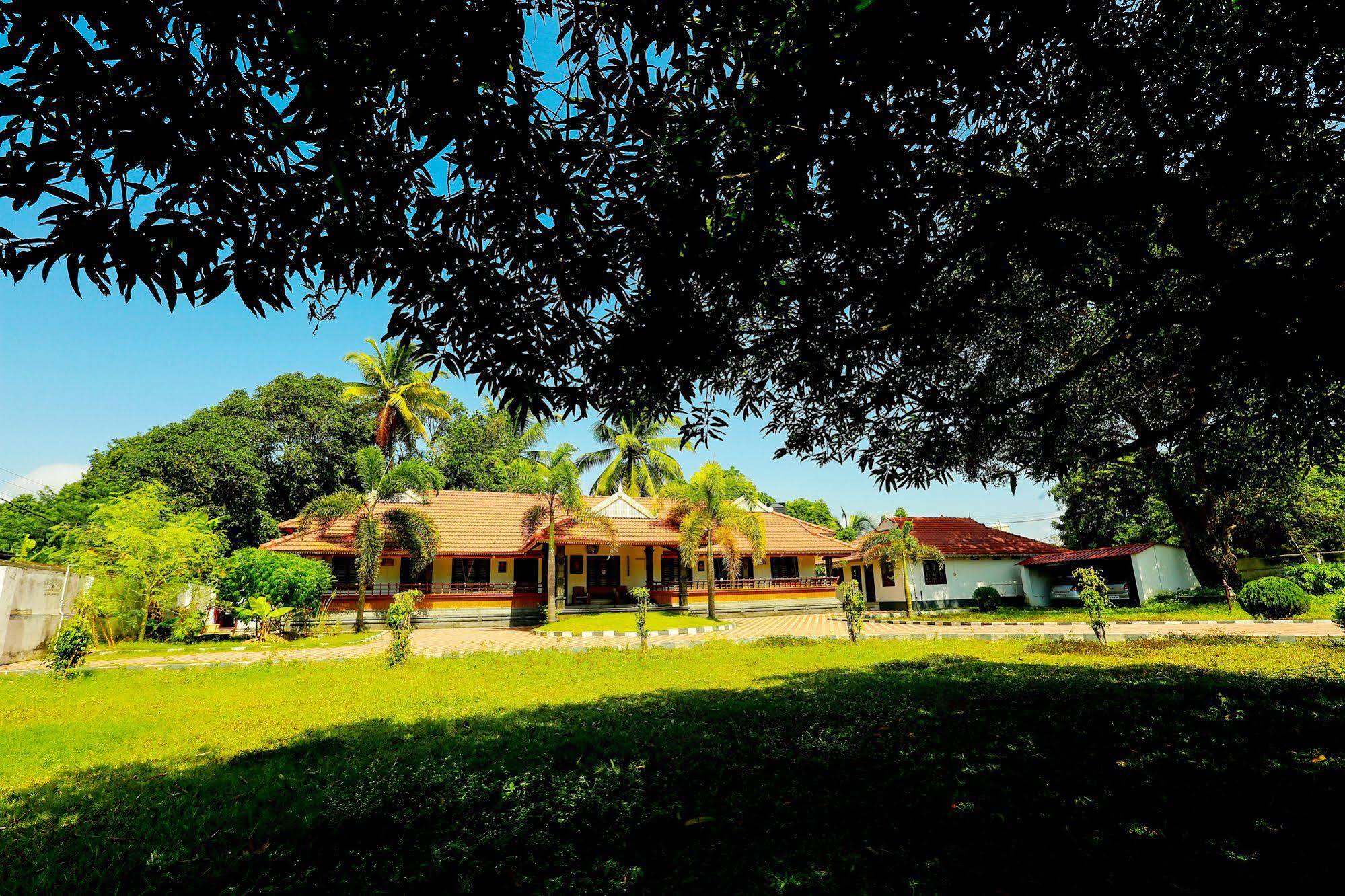 Baywatch Beach Resort Alappuzha Екстериор снимка